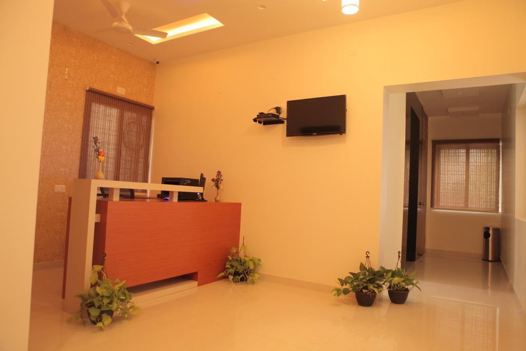 Our Nest Hotel Hyderabad Exterior photo